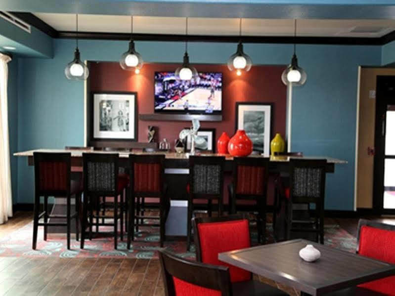 Quality Inn & Suites Pearsall Экстерьер фото